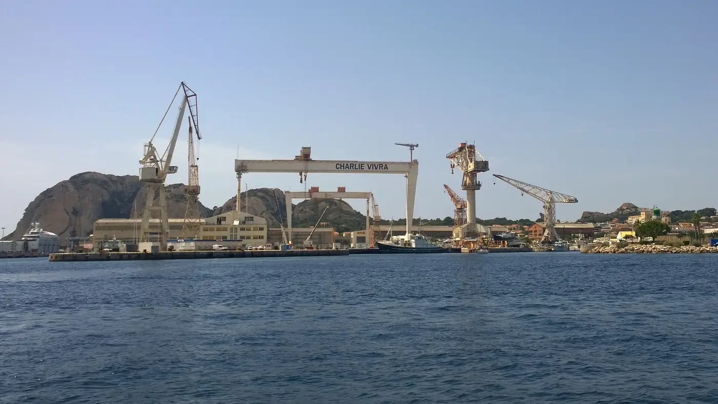 Chantiers navals et littoral à La Ciotat